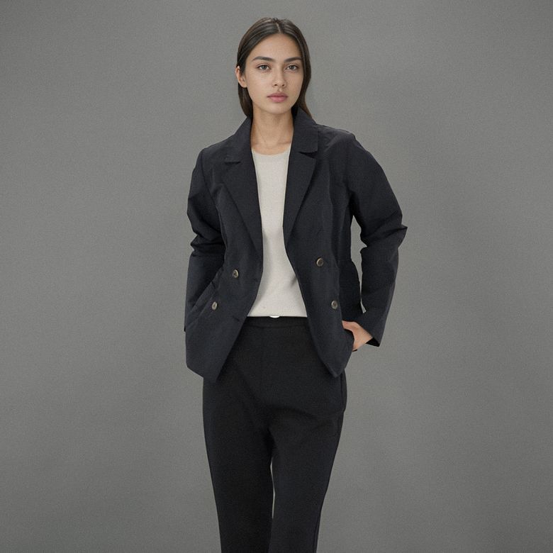Cropped Comfortable Jacket _Black