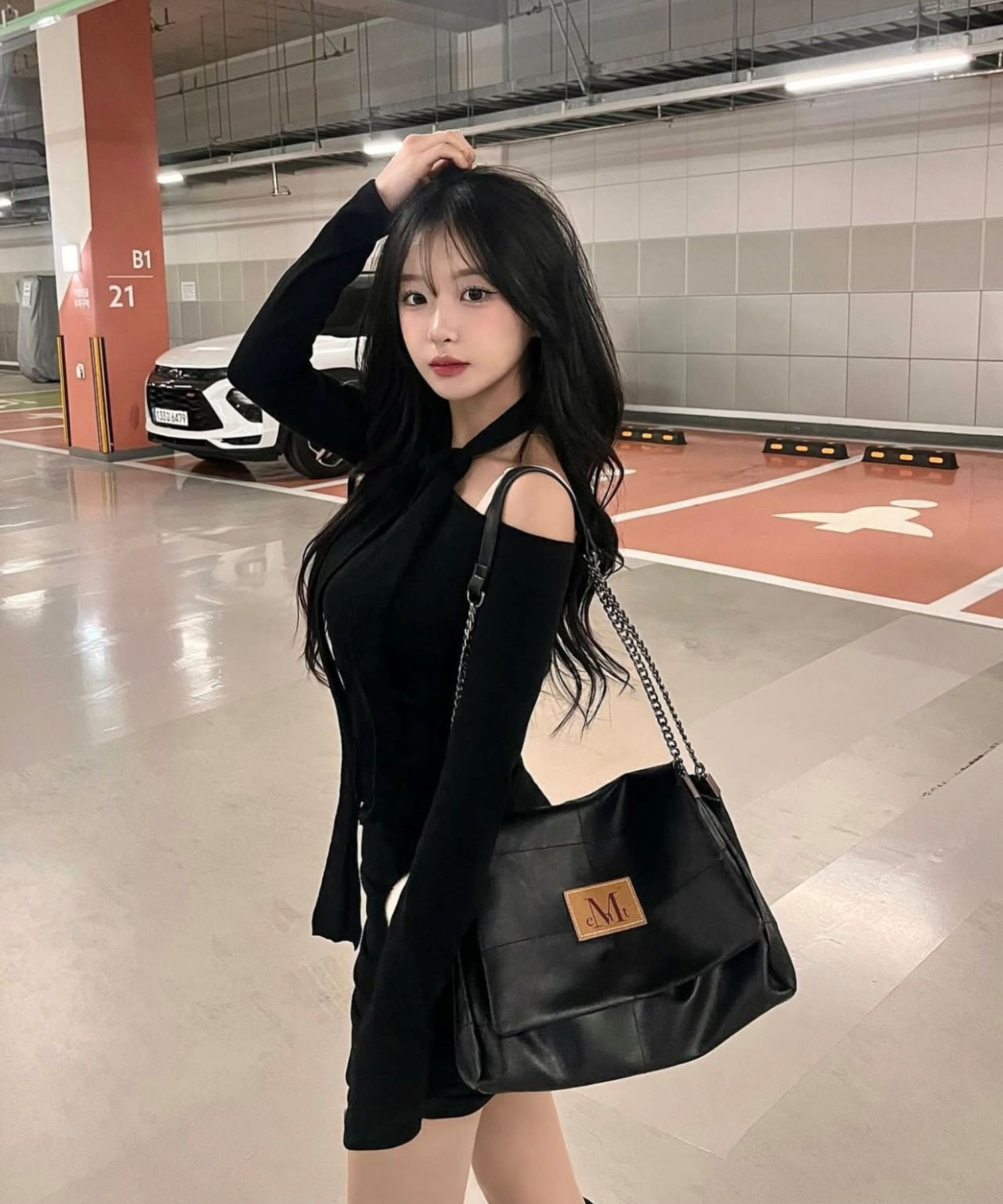 ★MUCENT★ Infinity Leather Chain Shoulder Bag Unisex P00000 MUSINSA公式 | MUCENT Infinity Leather Chain Shoulder Bag