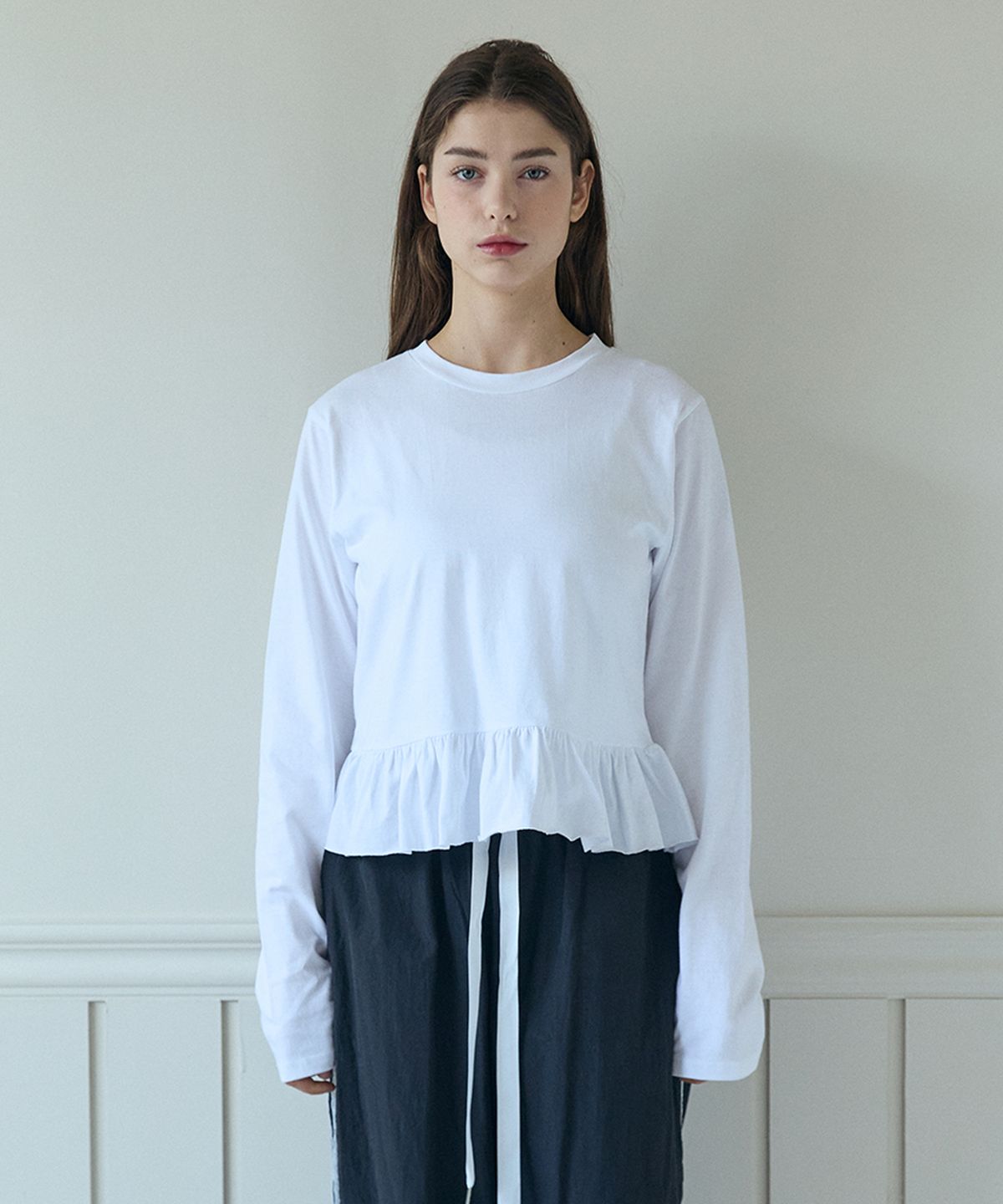 핑크파인애플(PINK PINEAPPLE) FRILL LAYERED TOP_WHITE