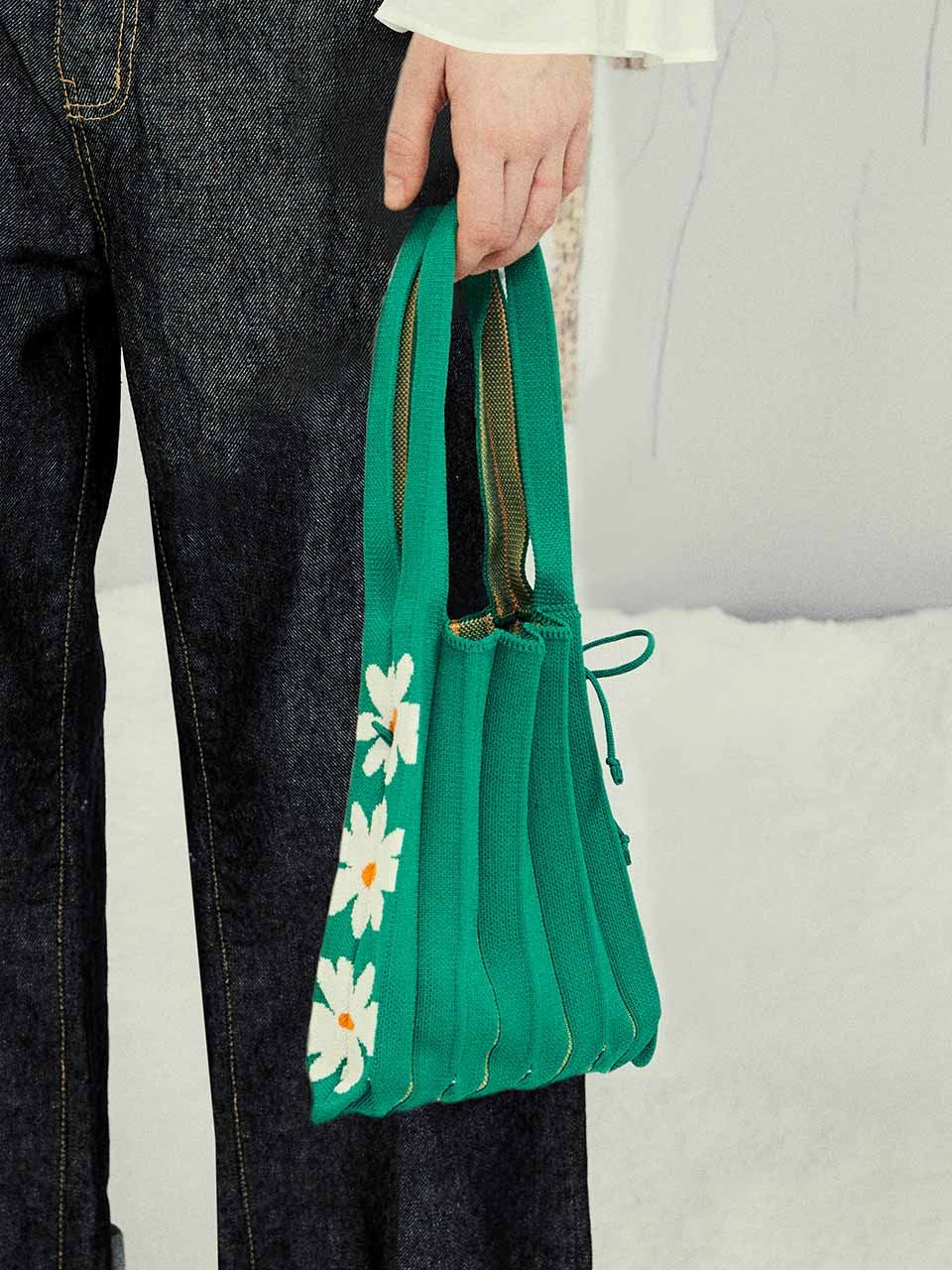 【JOSEPH&STACEY】Lucky Pleats Knit S Daisy Garden Lucky Pleats Knit S Daisy Cream White | JOSEPH AND STACEY