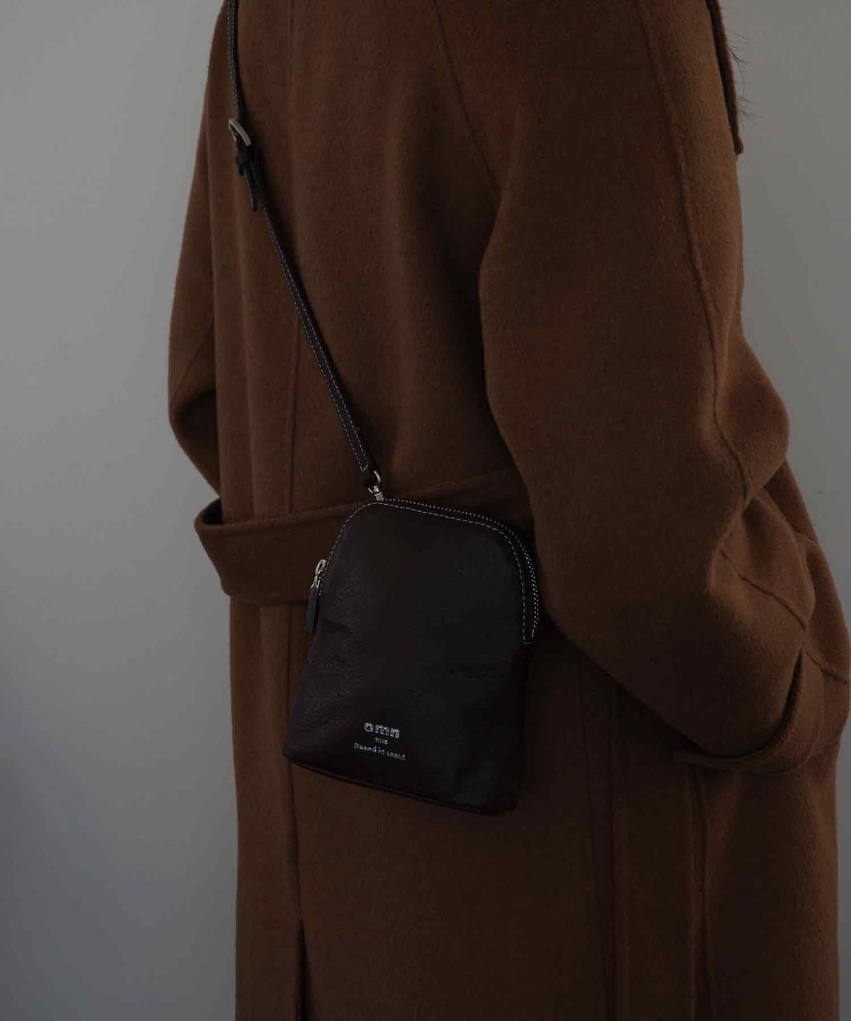 옴니포턴트(OMNIPOTENT) Little pudding bag  [deep brown]