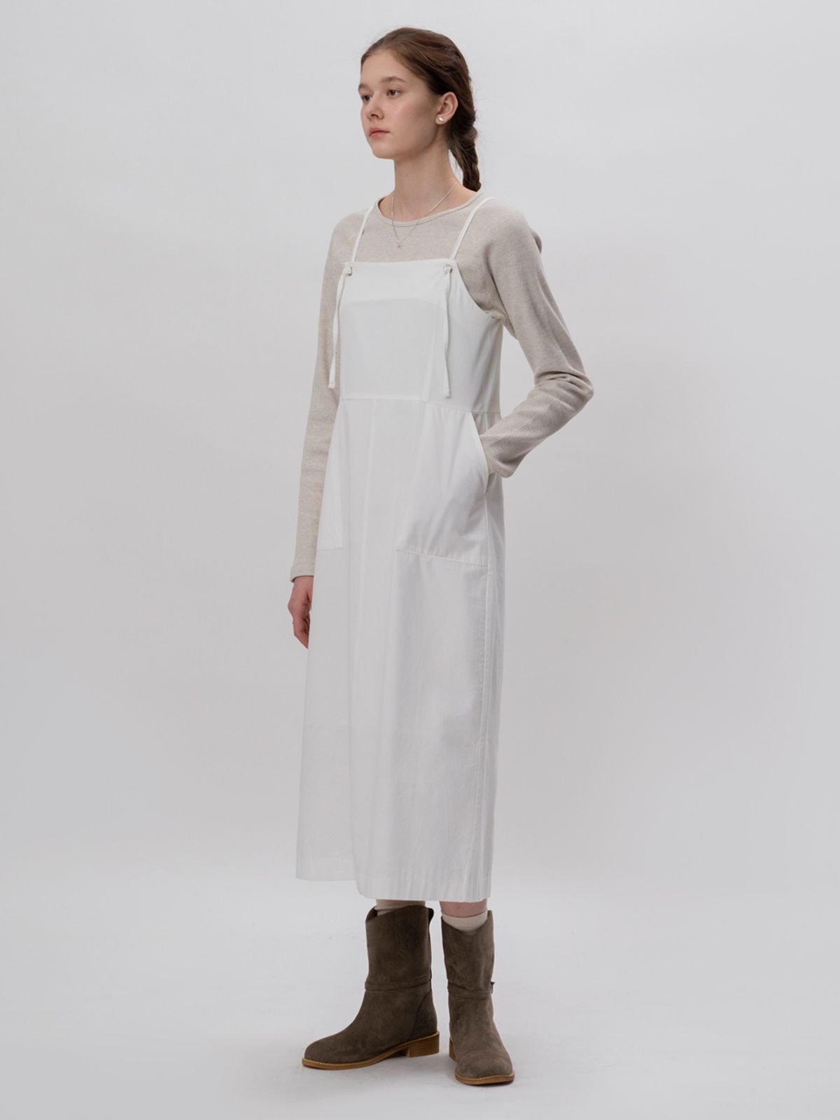 더미튼(THEMITTEN) Eyelet strap one-piece (white)