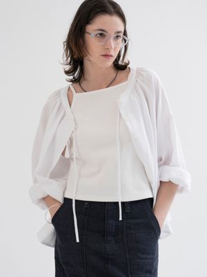 Pollen loop blouse (white lace)