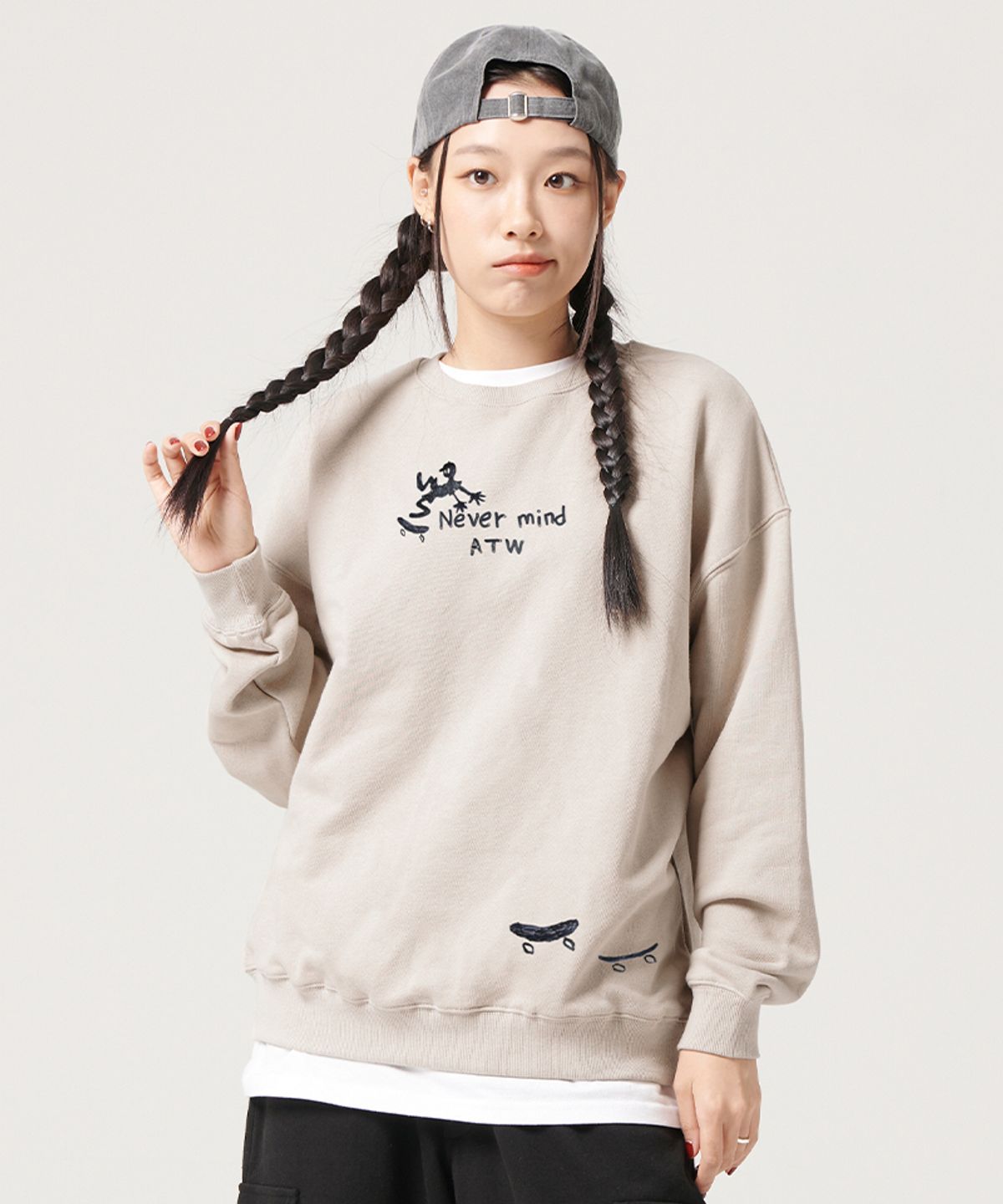아티스트웨어(ARTISTWEAR) [ATW] 네버마인드 맨투맨