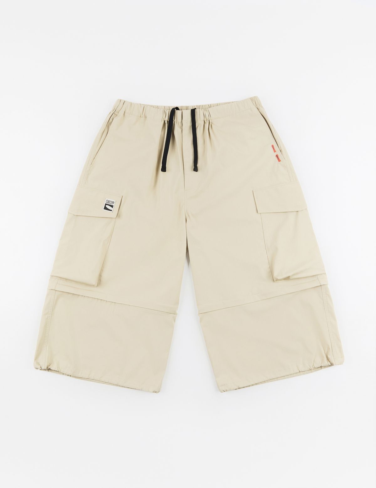 큐클리프(CUECLYP) [HOWOE] CueQ Pants (Beige)