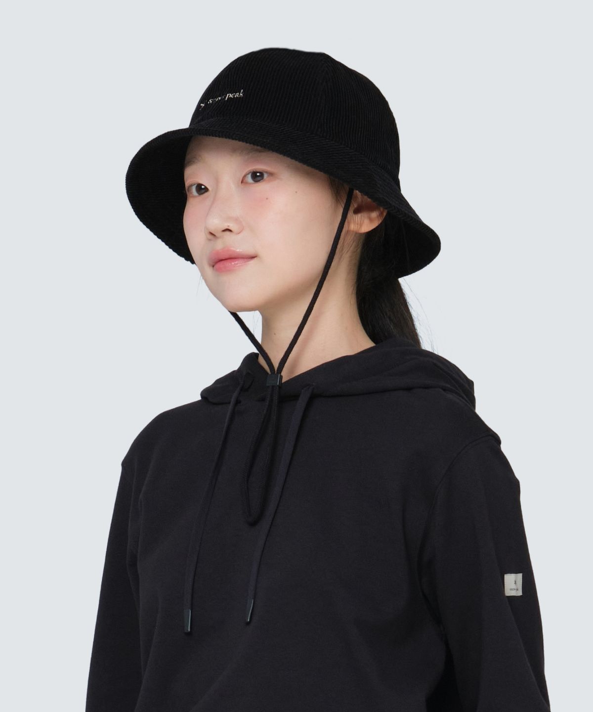 스노우피크 어패럴(SNOWPEAK APPAREL) 코듀로이 버킷햇 (S24FUFBH61) Black