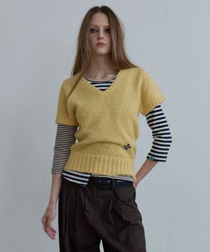 BUTTON V-NECK KNIT / yellow