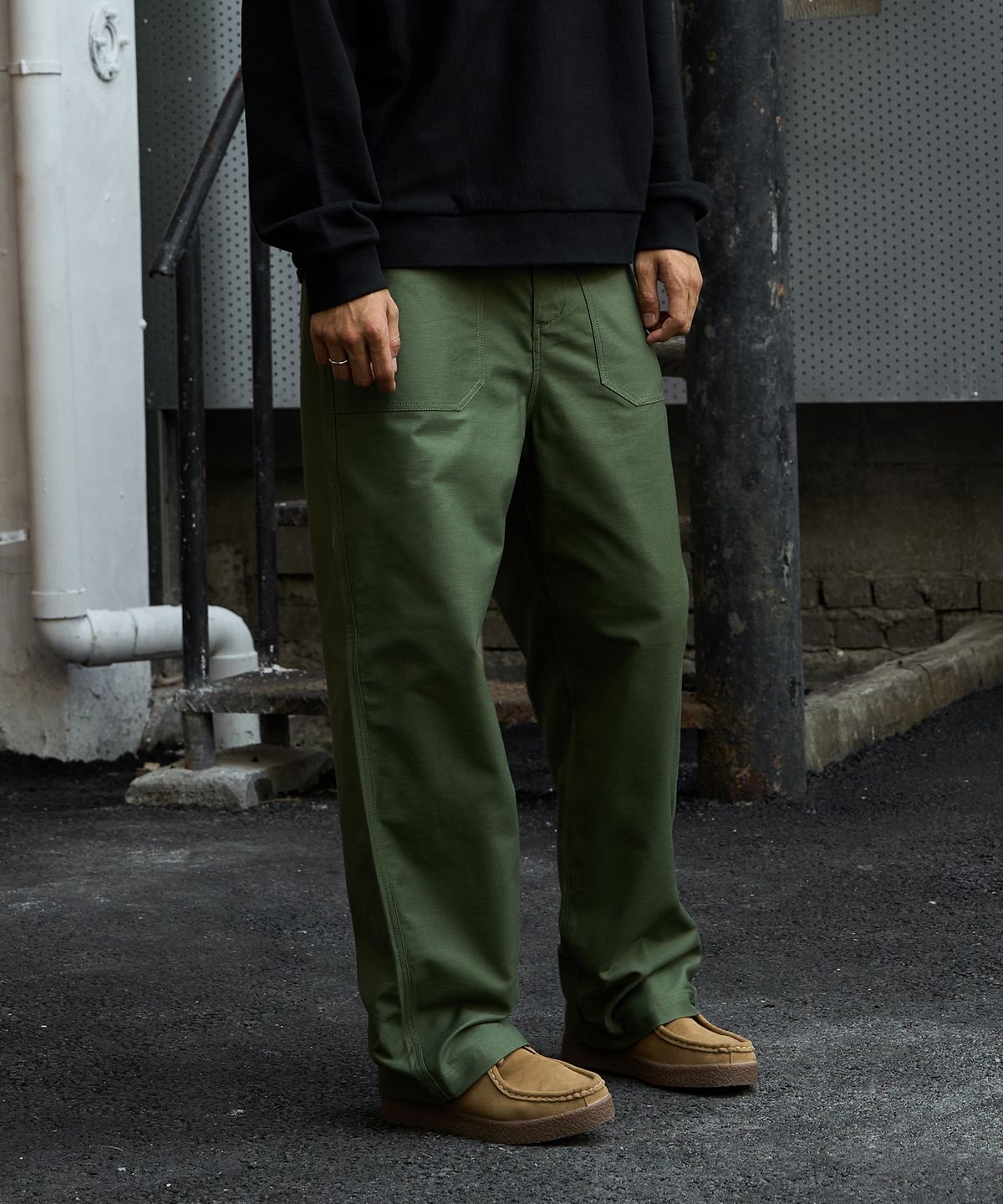 디키즈(DICKIES) 백사틴 퍼티그 팬츠 Olive