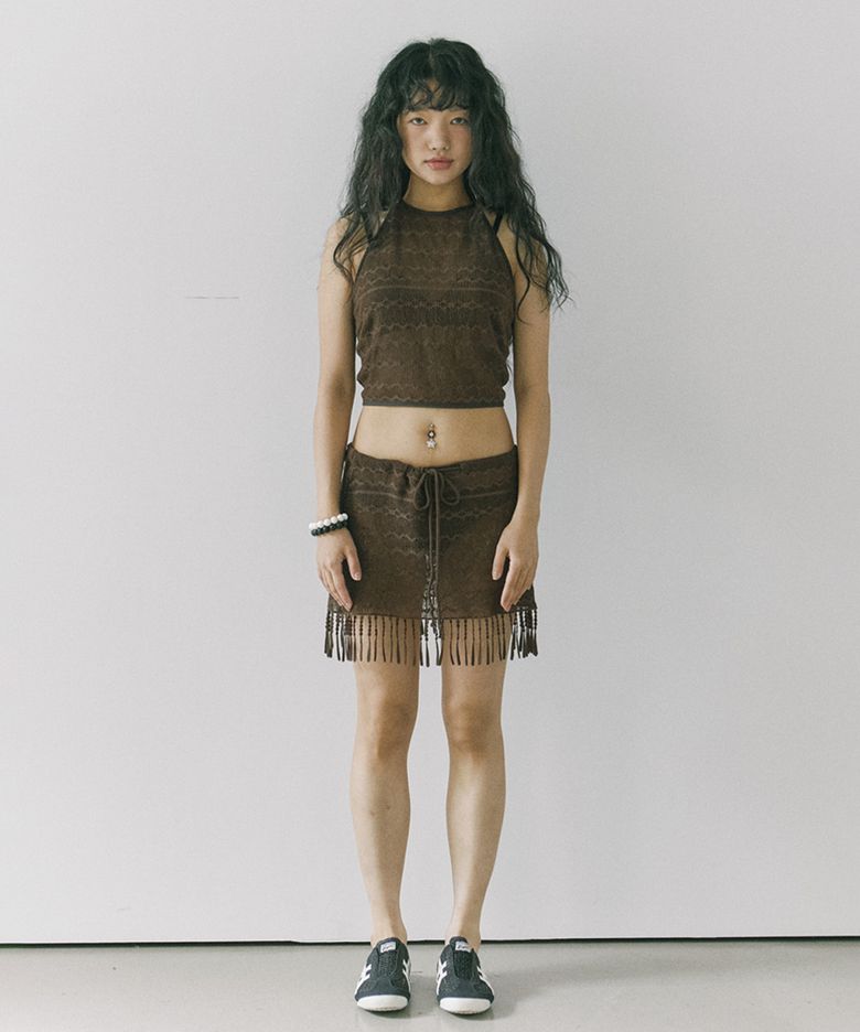 이그조틱 홀터넥 탑_브라운