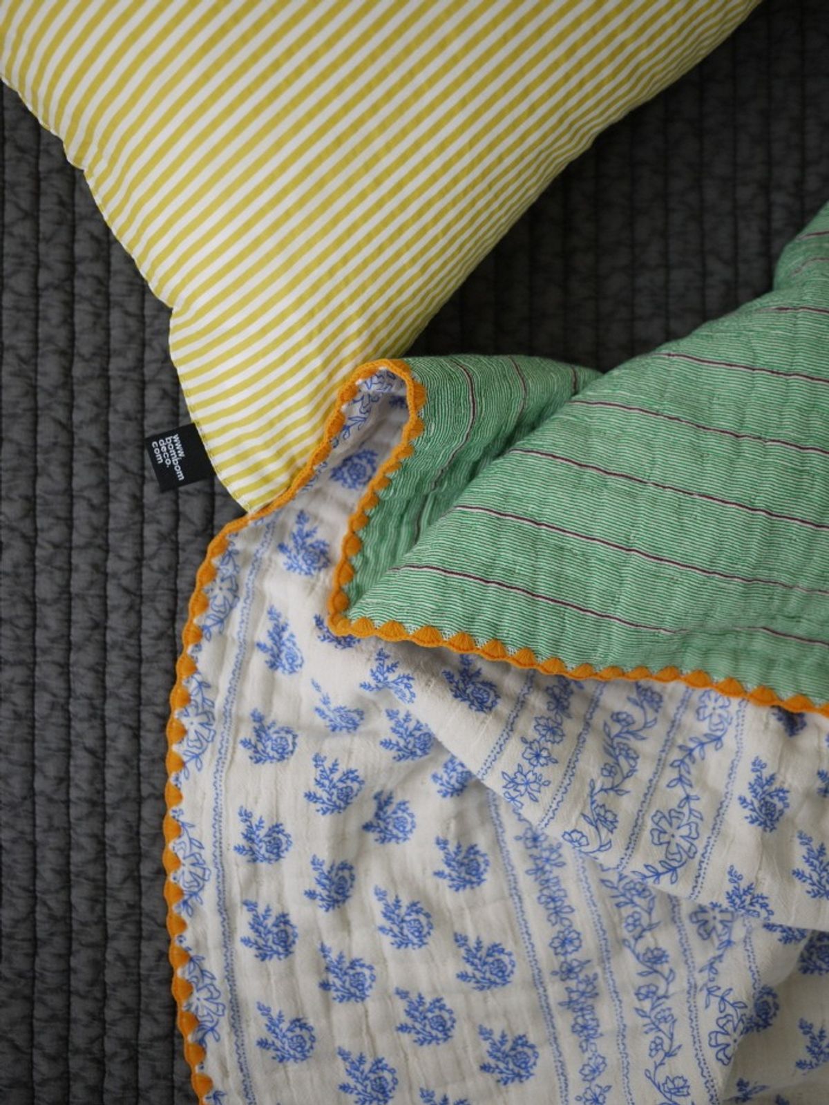봄봄패브릭스(BOMBOM FABRICS) 4중 거즈 블랭킷