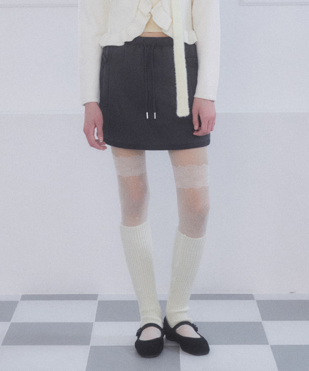 델리센트(DELICCENT) 패딩 미니 스커트 [CHARCOAL]