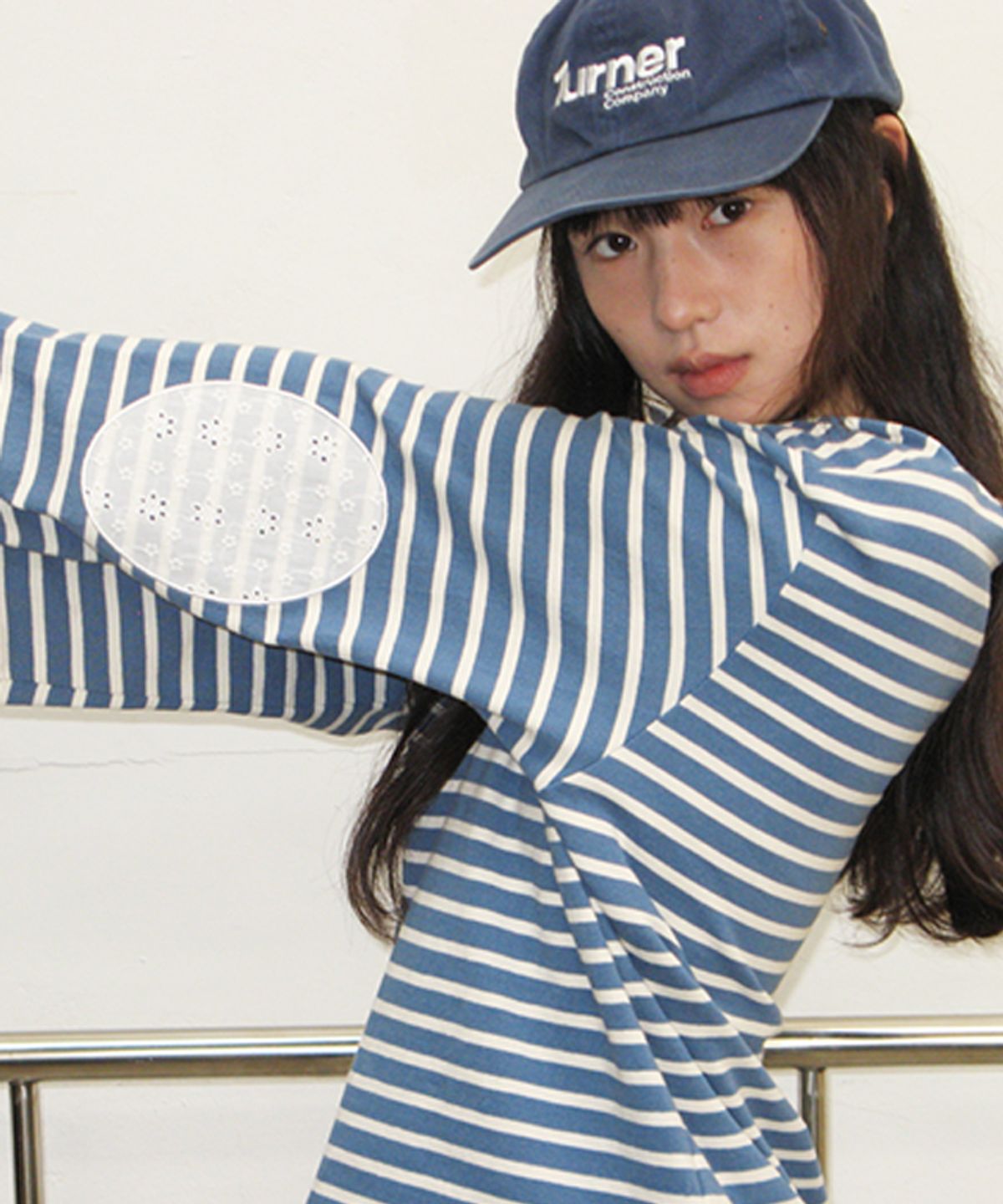 론론(RONRON) STRIPE LACE PATCH ELBOW PATCH LONG SLEEVE BLUE