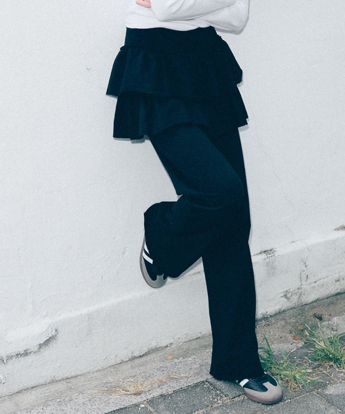 론론(RONRON) CANCAN RUFFLE LAYERED PANTSKIRT BLACK