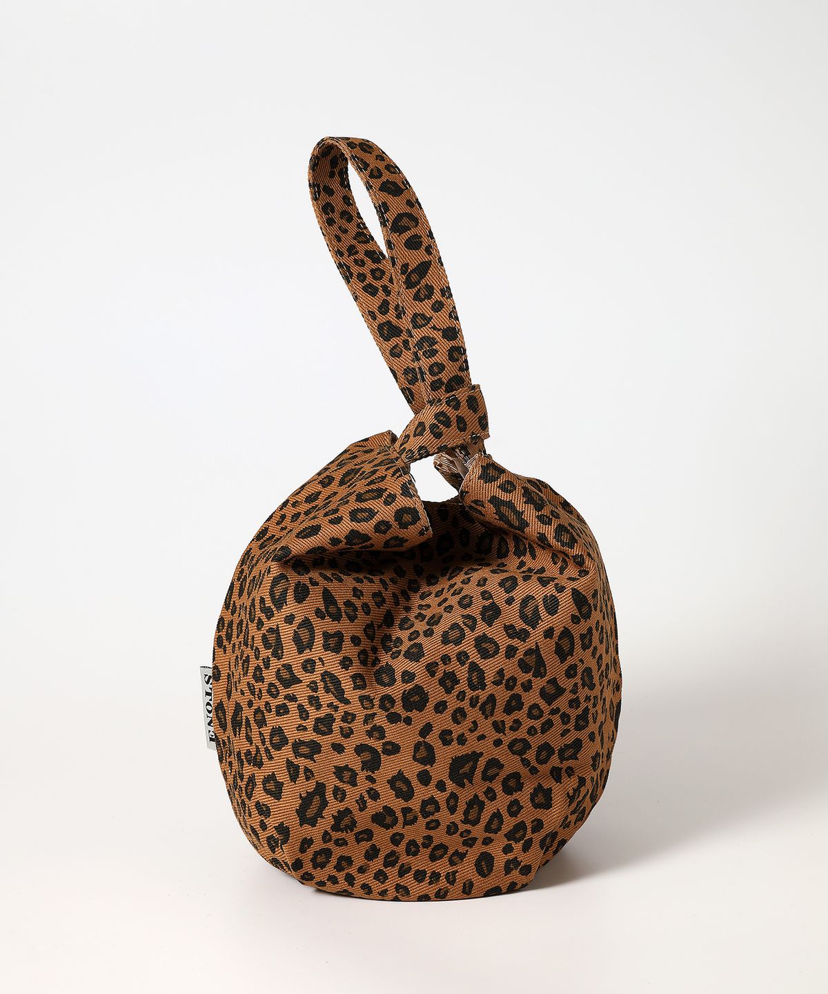 옐로우스톤(YELLOWSTONE) Dumpling wrist bag - Leopard