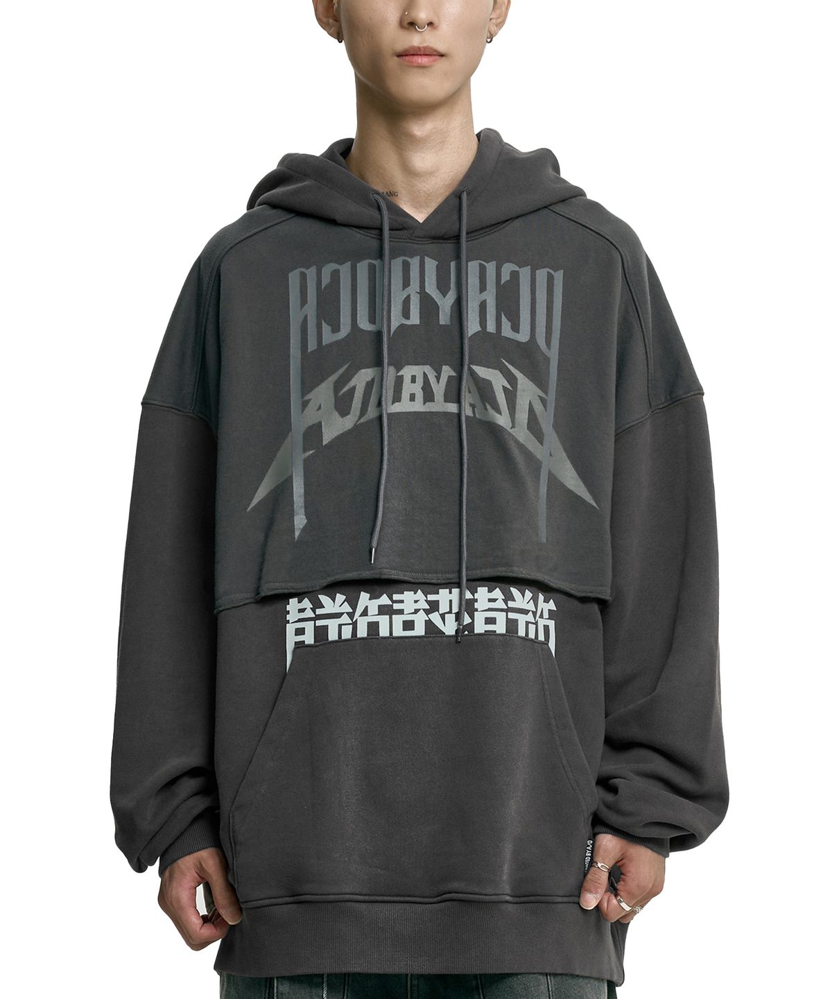 아조바이아조(AJOBYAJO) [PBA] Arch Logo Washed Layered Hoodie [CHARCOAL]