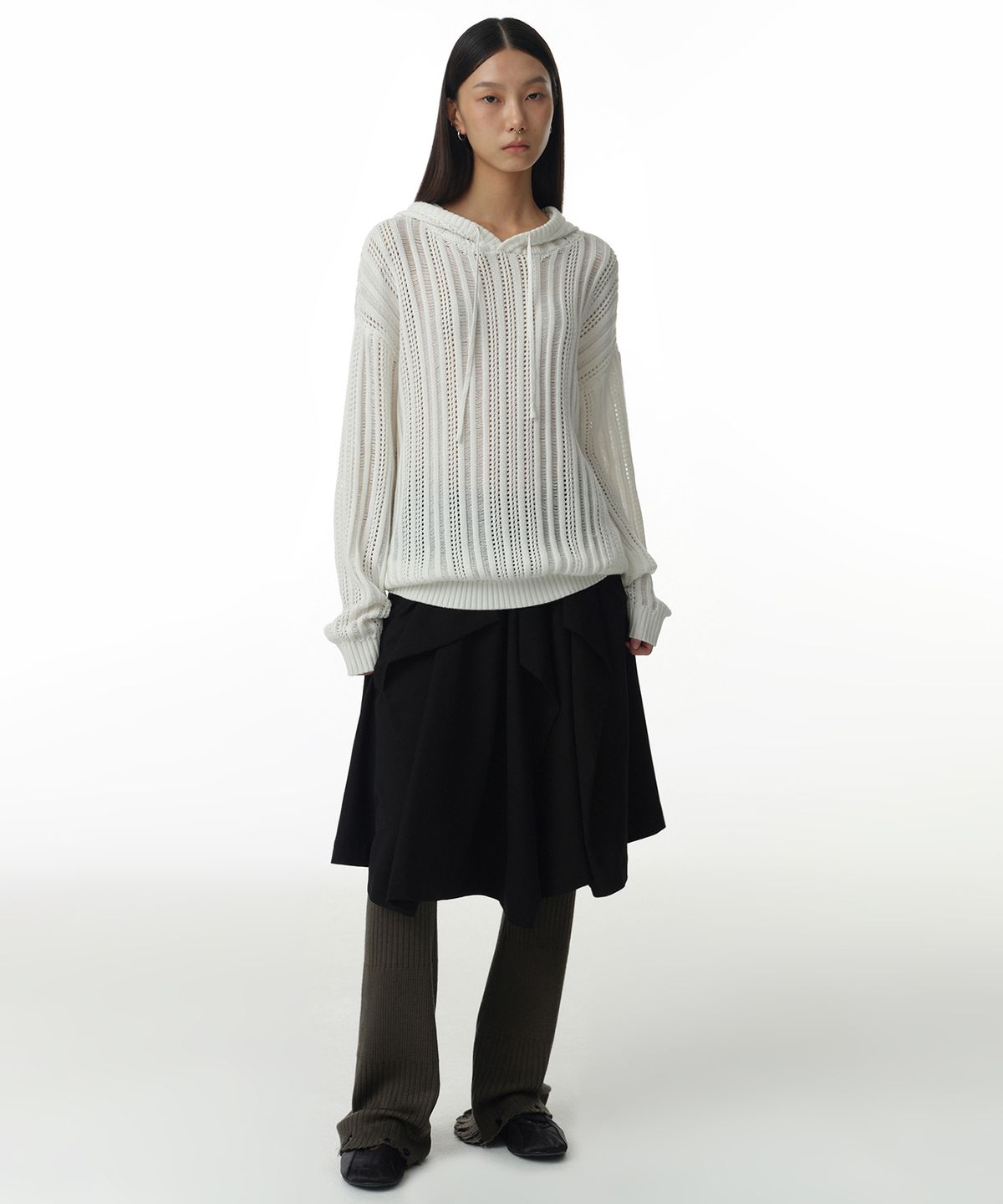 밀로 우먼(MILLO WOMEN) 어시메트릭 밴딩 스커트 [블랙]