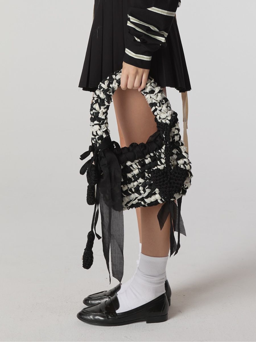 バッグ GLOWNY KIRA BRAIDED BAG OREO MUSINSA公式 | GLOWNY KIRA BRAIDED BAG (OREO)