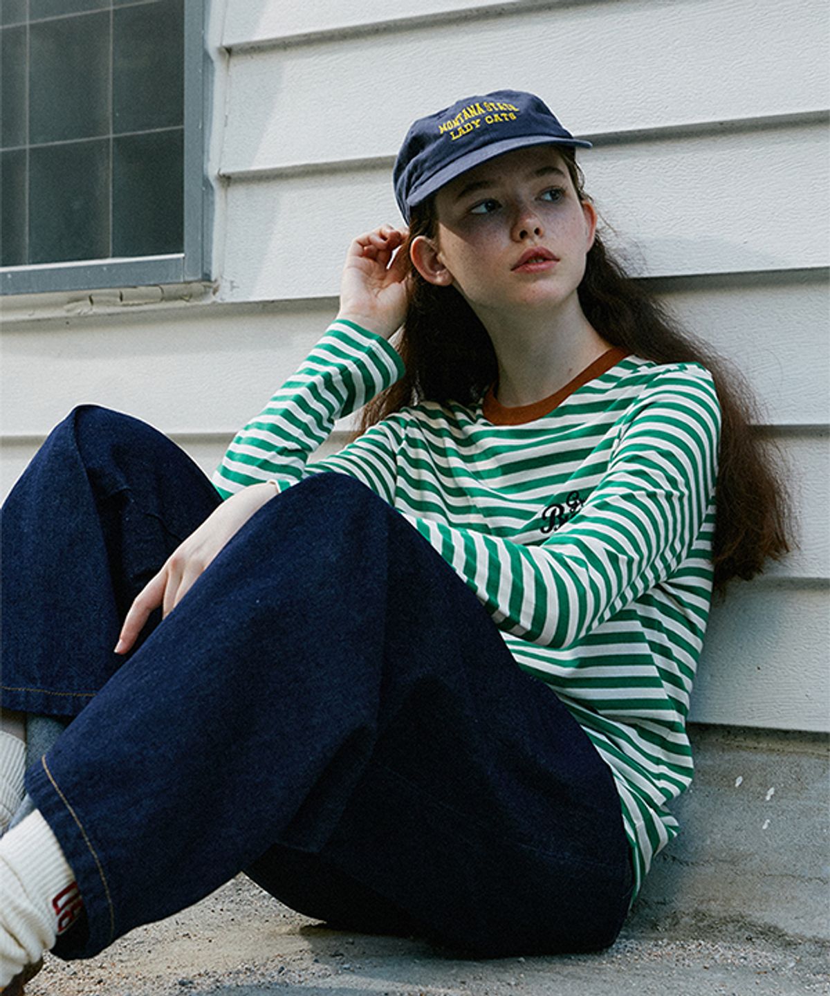 그린버터(GREENBUTTER) Chain-Needlework Stripe Tee (Green)