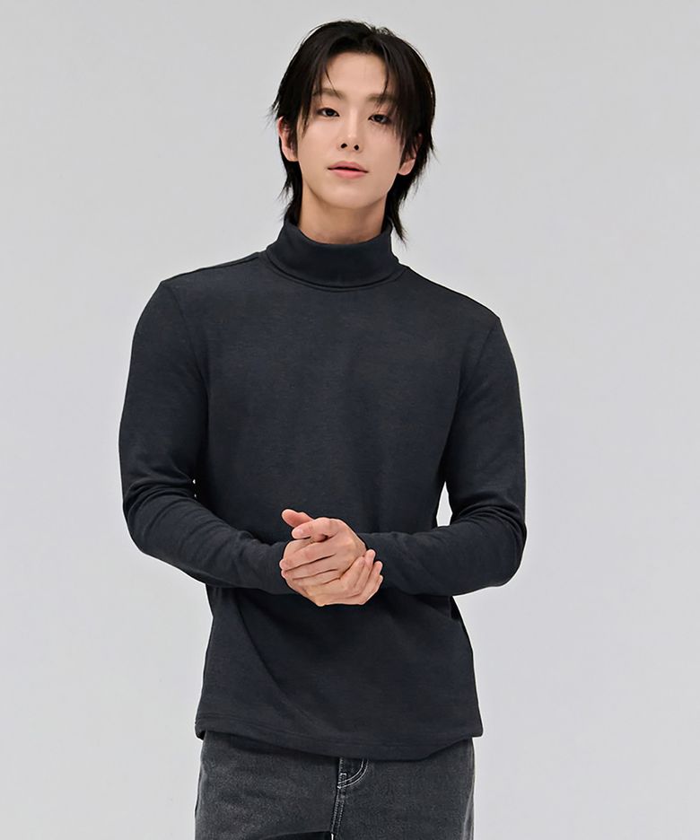 공용 에센셜 터틀넥 기모 긴팔 티셔츠-차콜