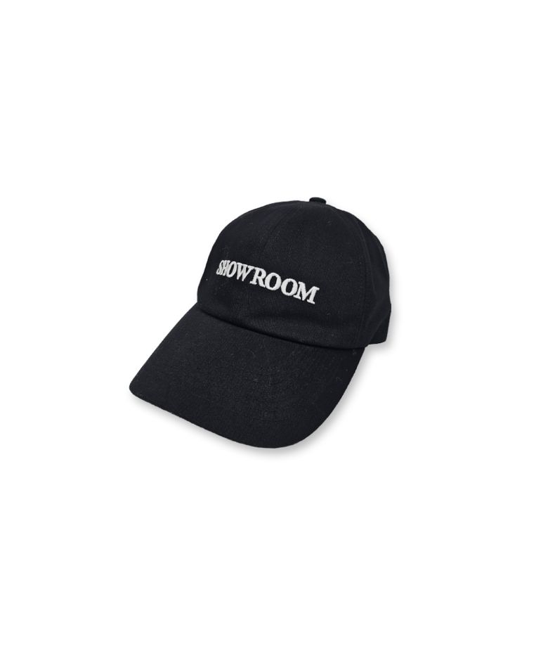 320Showroom Signature Cap Black