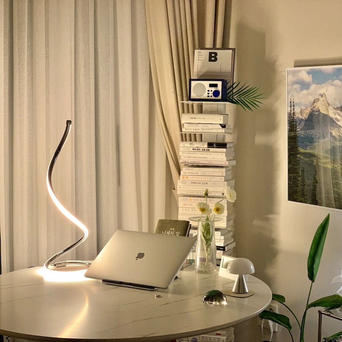 아르케(ARCHE) ARCHE 오로라 오브제 LED 테이블 램프 무드등 인테리어 조명