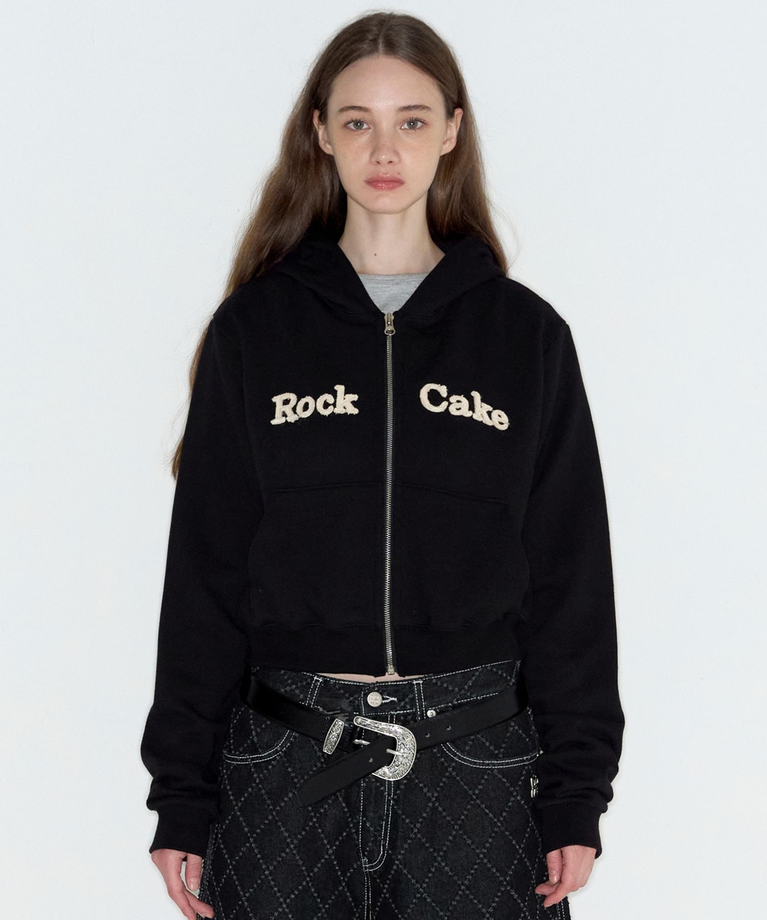 アウターその他 ROCKCAKE Logo Patch Full Zip Hoodie Black RC24JK01700 MUSINSA | ROCKCAKE Logo Patch Full Zip Hoodie - Black