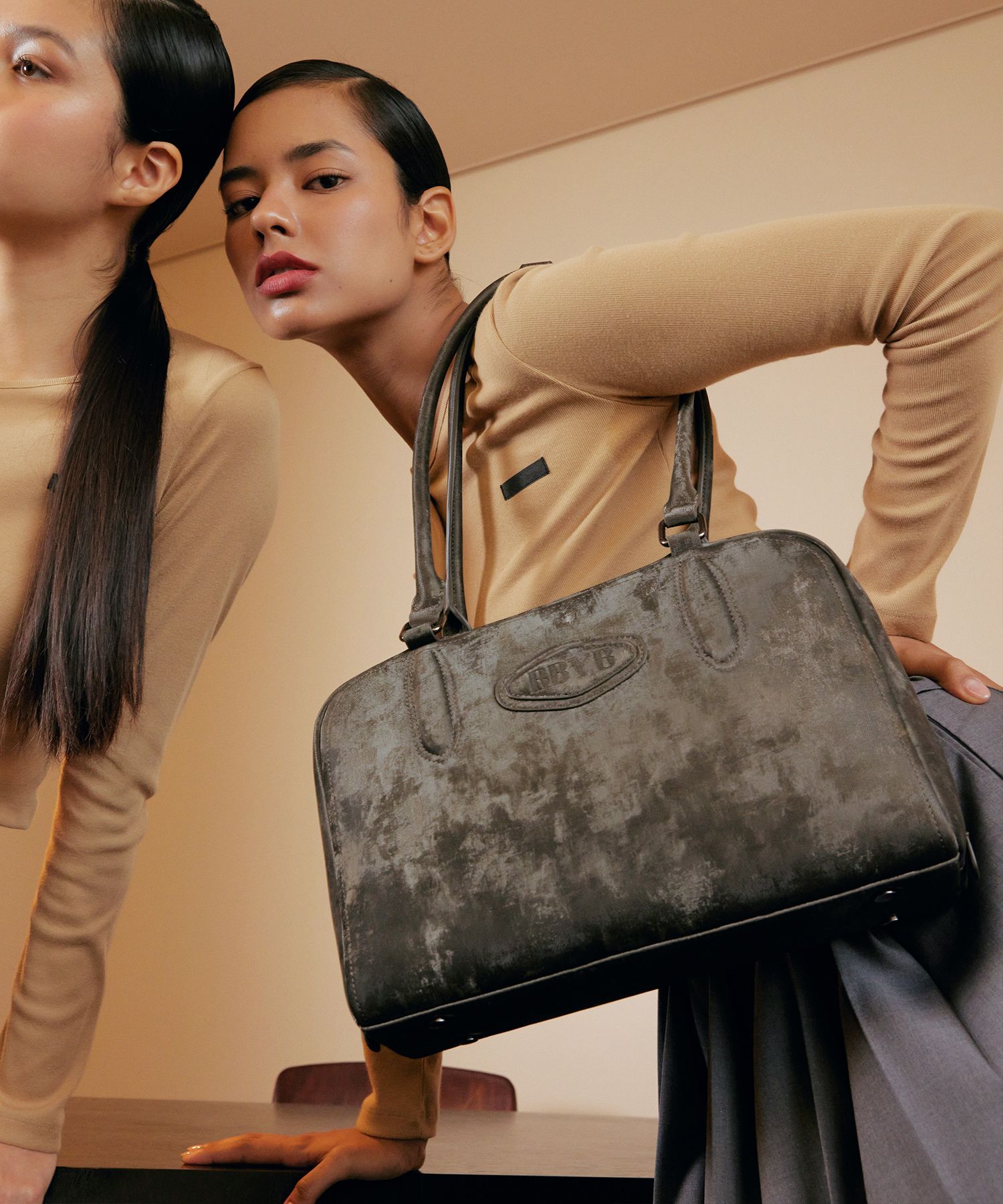 【BBYB】24FW★ Olive Suede Shoulder Bag MUSINSA | BBYB Olive Suede Shoulder Bag (Brown)