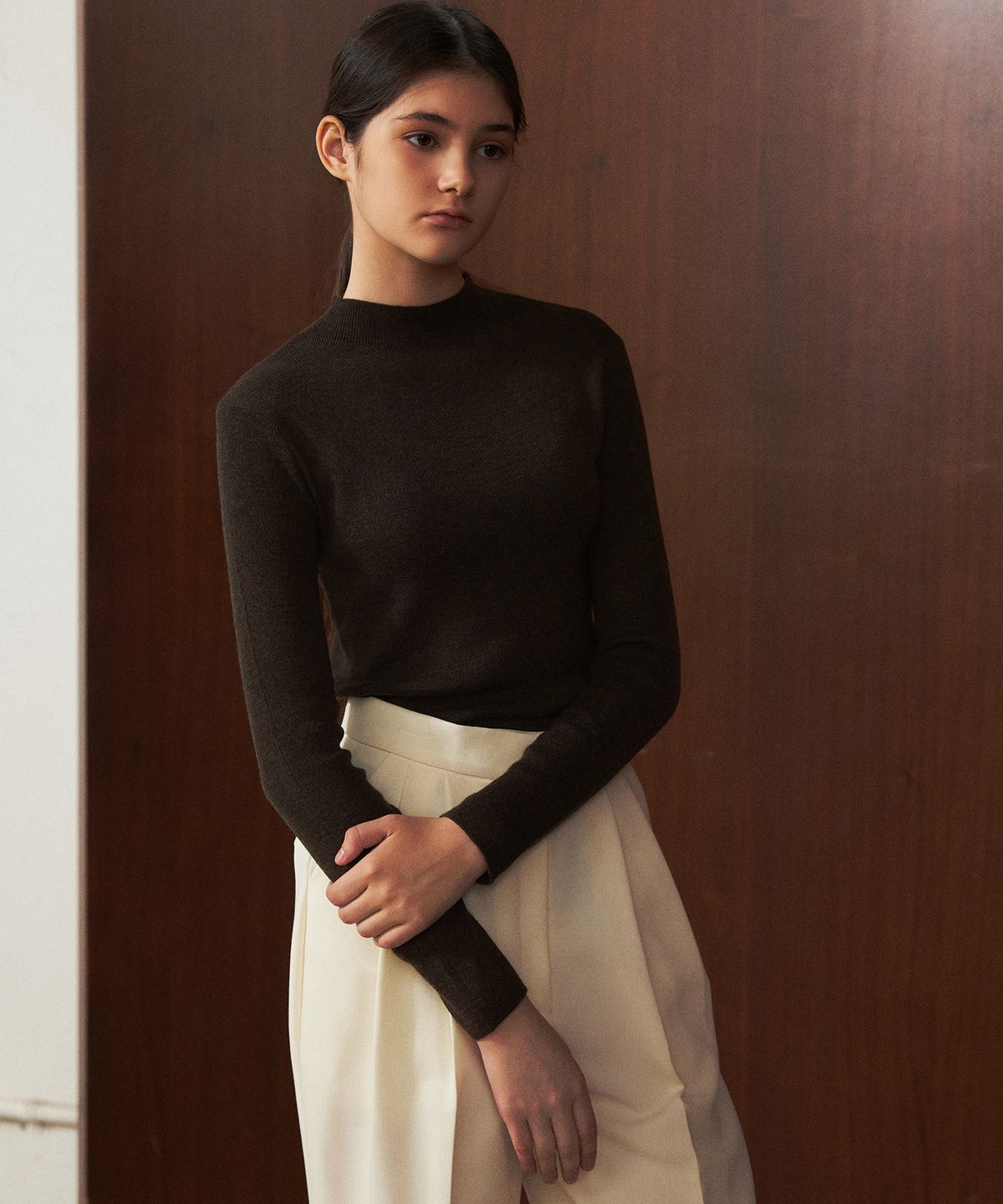 랭5(LANG5) [YANNE] WOOL TURTLENECK KNIT [얀느] 울 터틀넥 니트_브라운