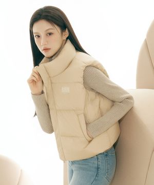 W CLASSIC LOGO DUCK DOWN CROP VEST beige