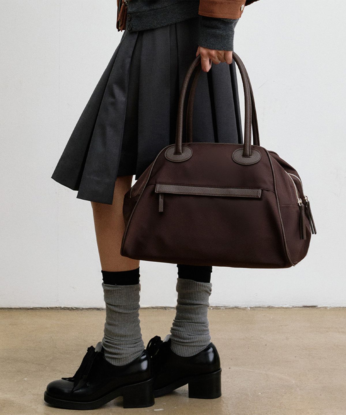 크리스틴프로젝트(CHRISTINE PROJECT) TWO ZIPPER BAG NYLON ORIGINAL(CHOCO SYRUP)