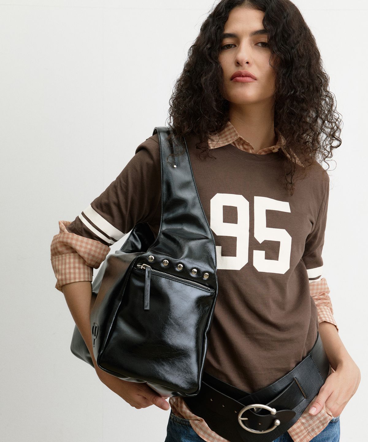 크리스틴프로젝트(CHRISTINE PROJECT) STUD BULKY BAG(BLACK PEPPER)