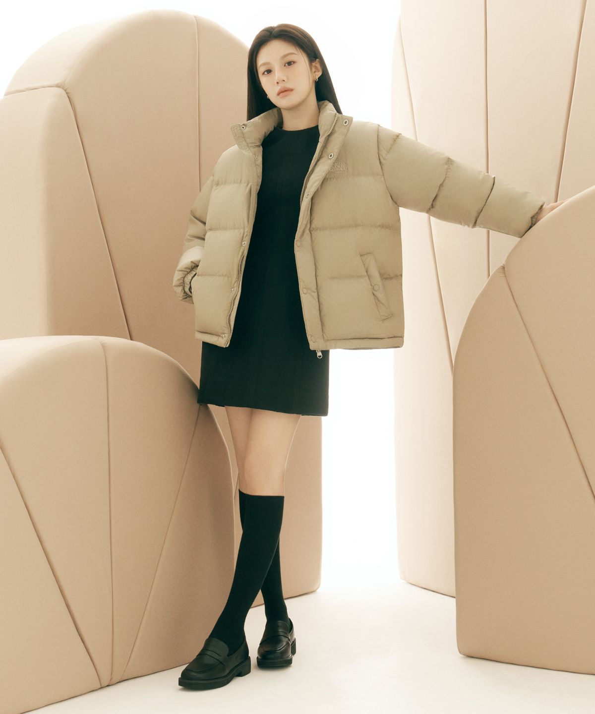 마리떼 프랑소와 저버(MARITHÉ + FRANҪOIS GIRBAUD) CLASSIC LOGO DUCK DOWN PUFFER ash gray
