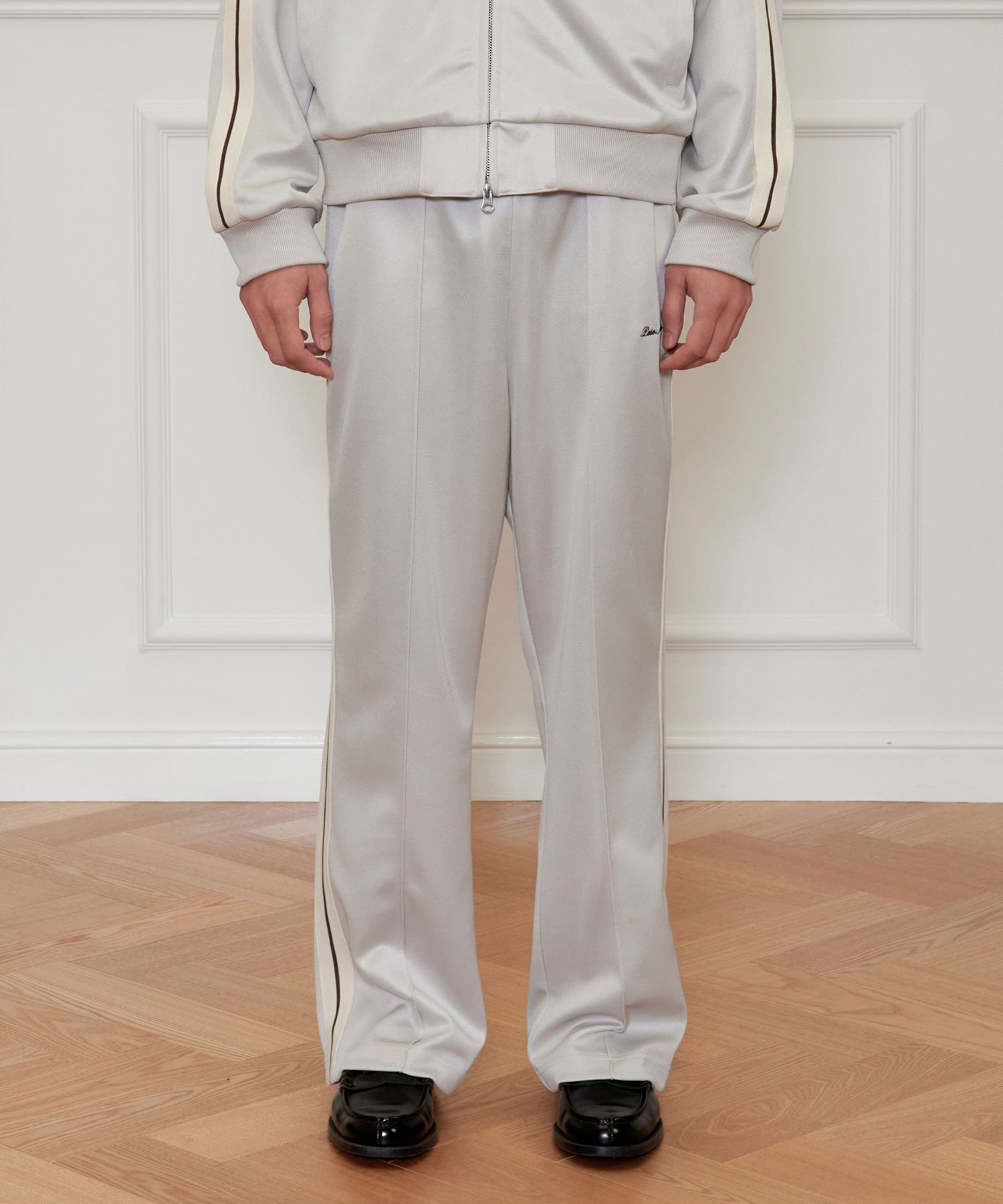 MUSINSA公式 | POSE NUMBER EIGHT CLASSIC TRACK PANT (BEIGE)
