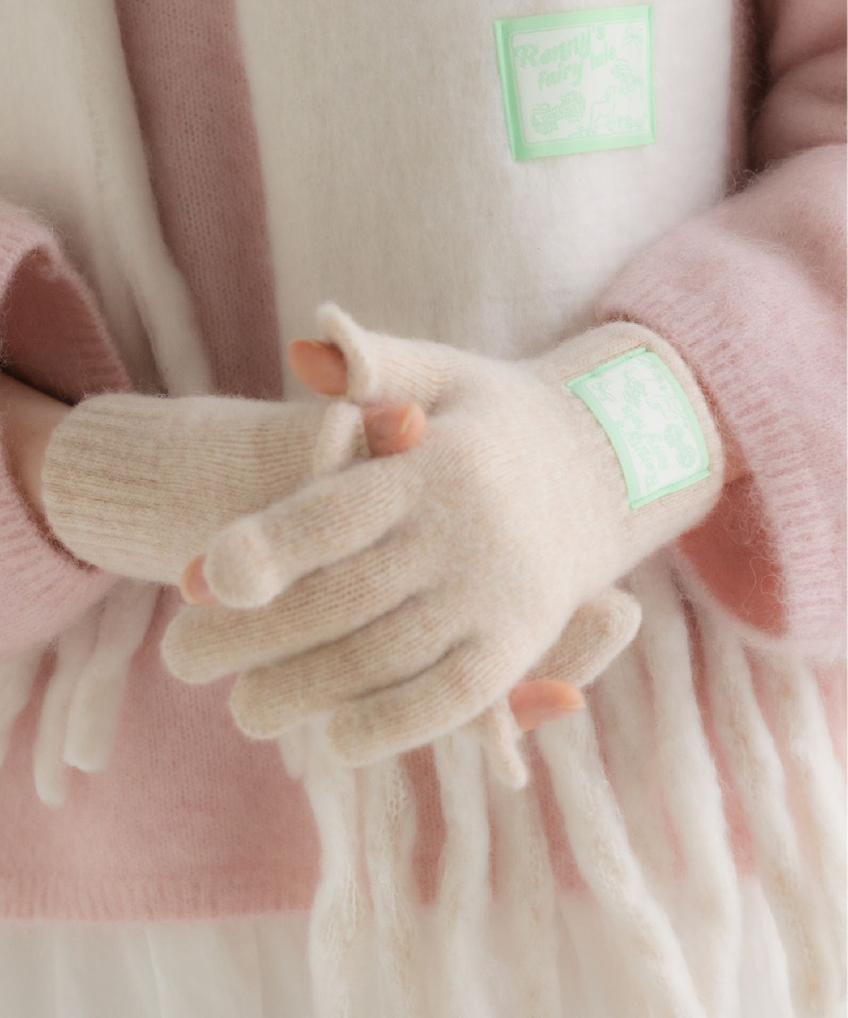 래니래니(RENNYRENNIE) FAIRY FINGER HOLE WOOL GLOVES [ OAT ] - RENNY 울 장갑 (G003OT)