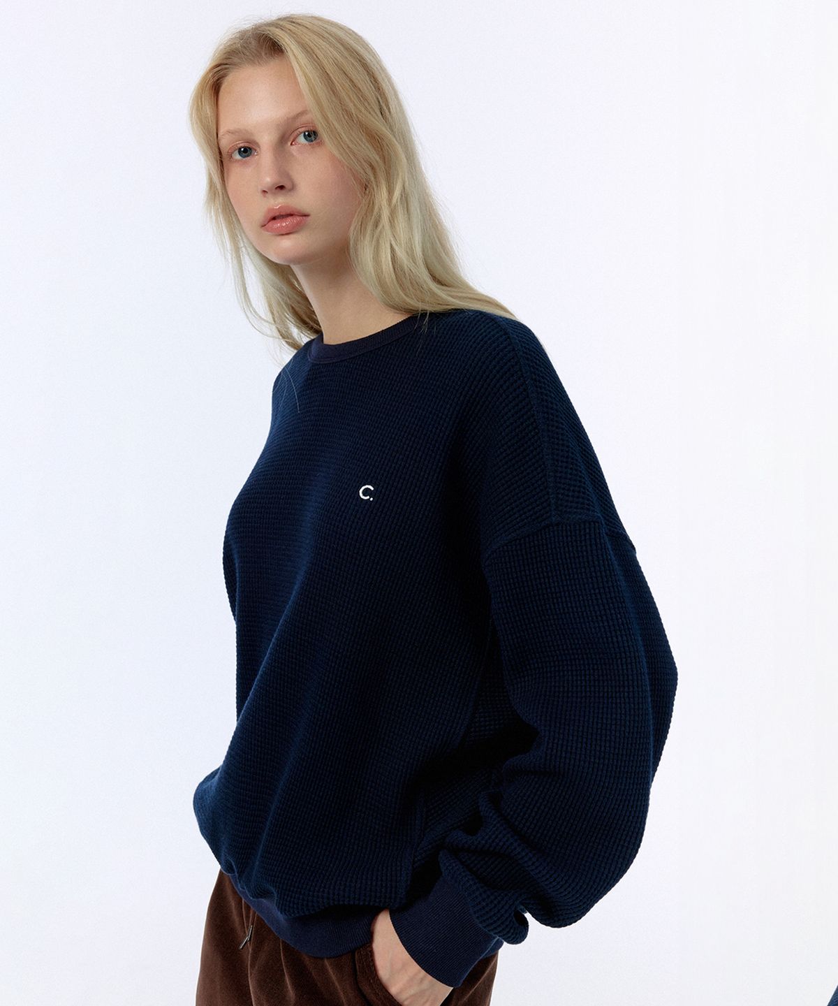 클로브(CLOVE) [24FW clove] Waffle Sweatshirt (Navy)