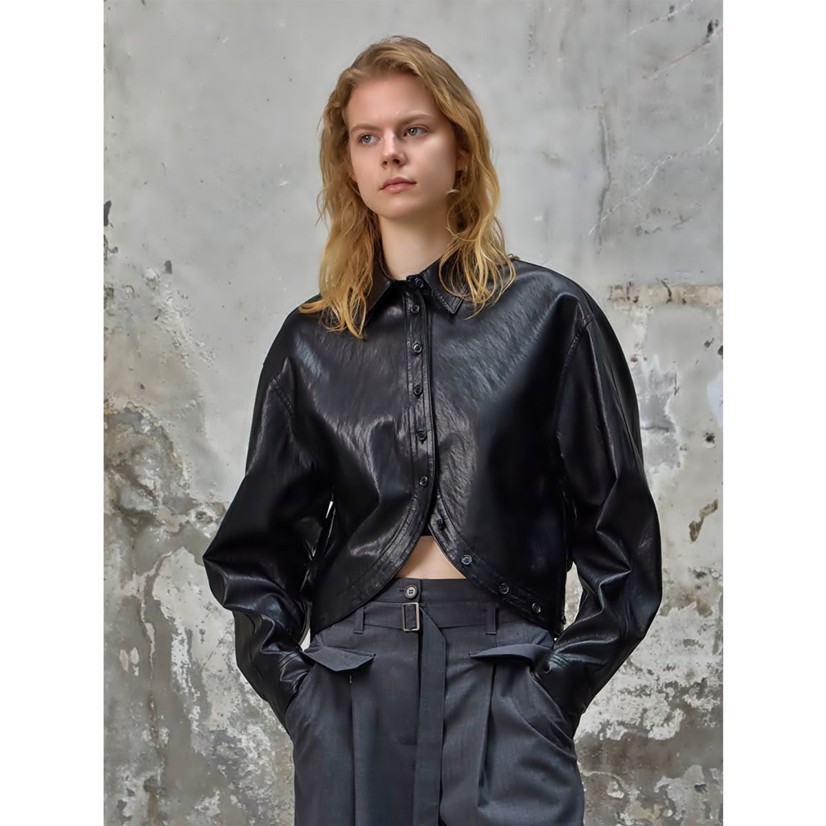 퍼블리카엑스(PUBLICKA X) HENRYK LEATHER SHIRT BLACK