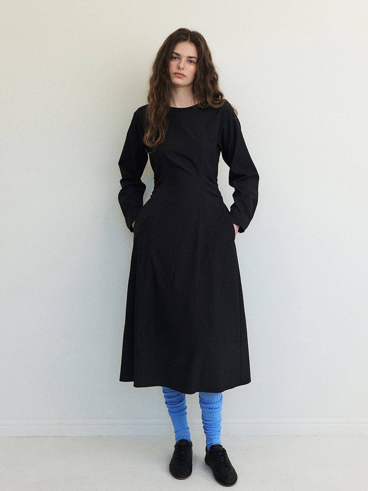 에트몽(ETMON) Side Tuck Shirring Dress, Black