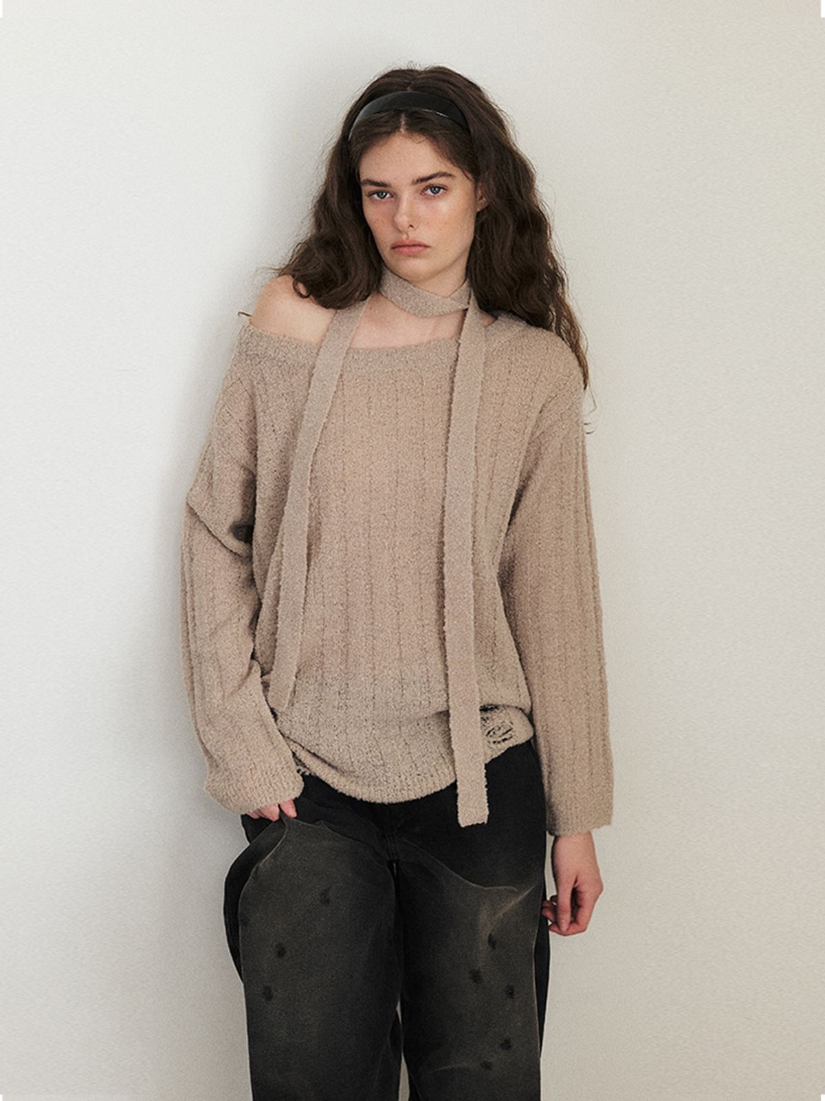 에트몽(ETMON) Damaged Boucle Scarf Knit, Pink Beige