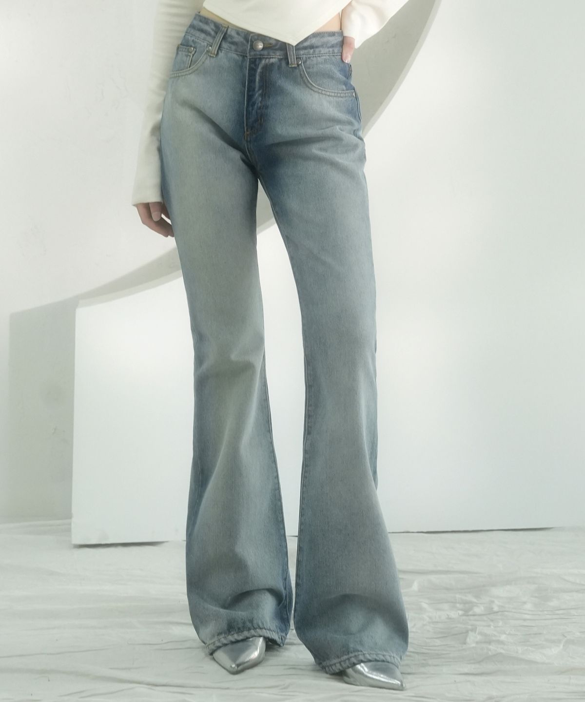 비바셔스(VIVACIOUS) Milk Bootscut LIGHT BLUE