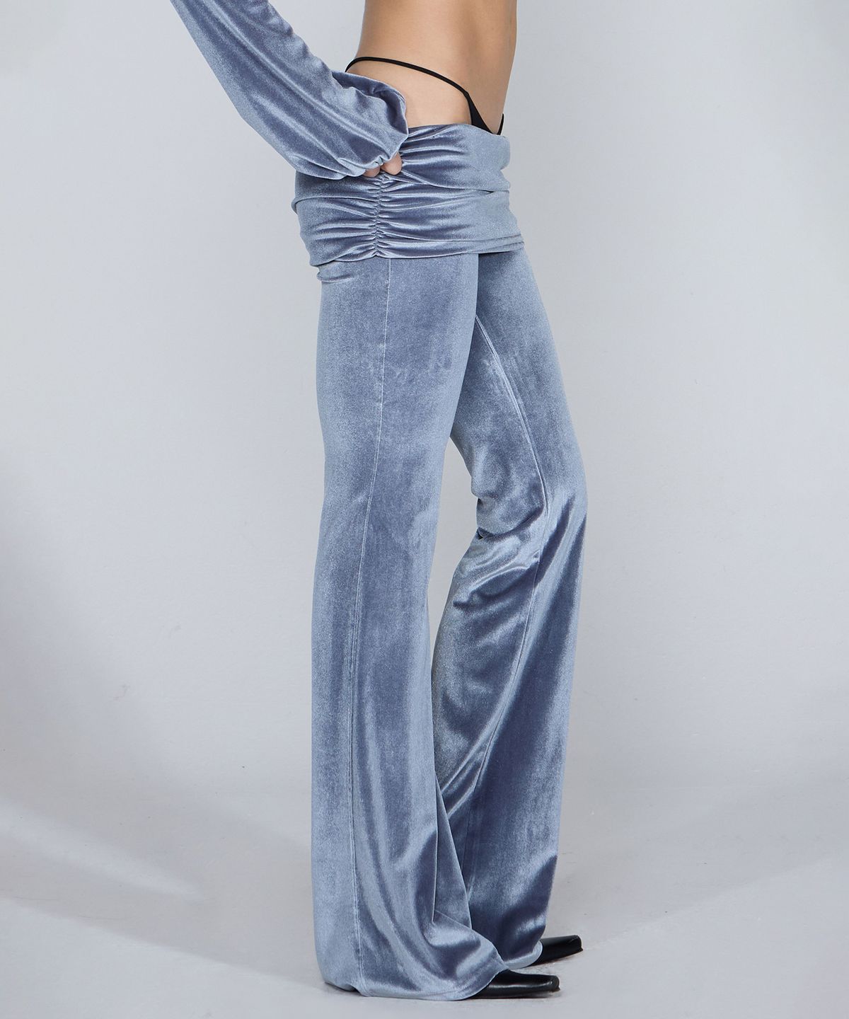 스컬프터(SCULPTOR) Velvet Shirring Lowrise Pants Gray
