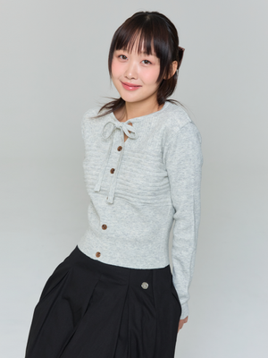 리본 버튼 슬림 니트 - 그레이