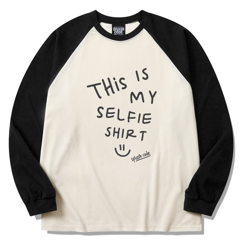 래글런 롱슬리브 크림 - 셀피 셔츠 두들(Selfie Shirt Doddle)