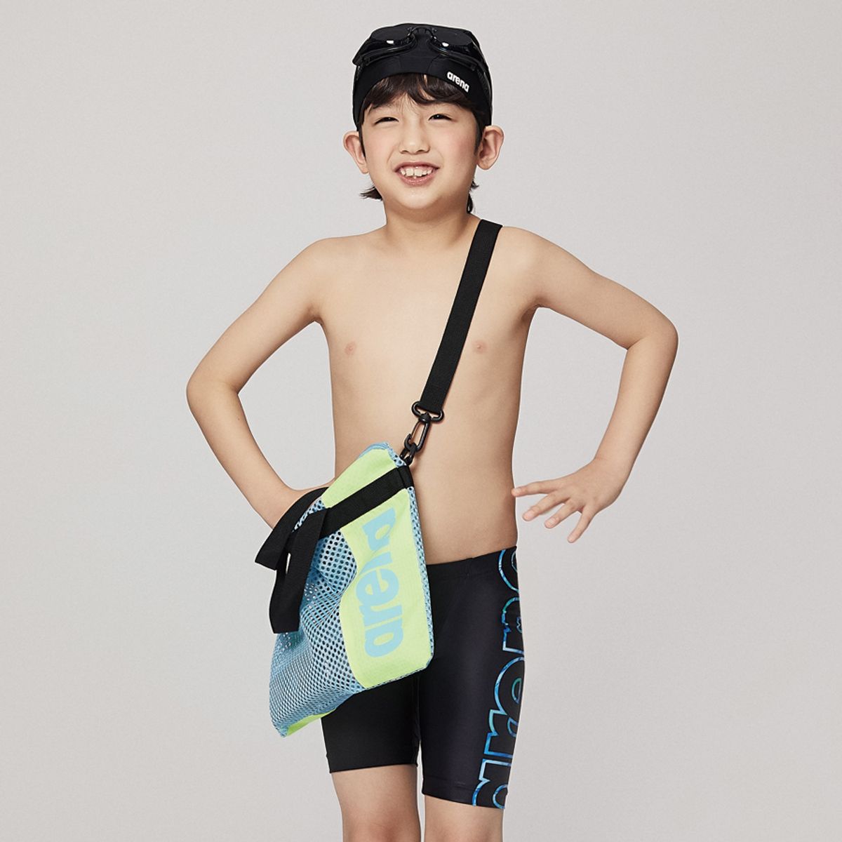 아레나 키즈(ARENA KIDS) 빅로고 남아동 4부 키트 A4BB1KB03BLK