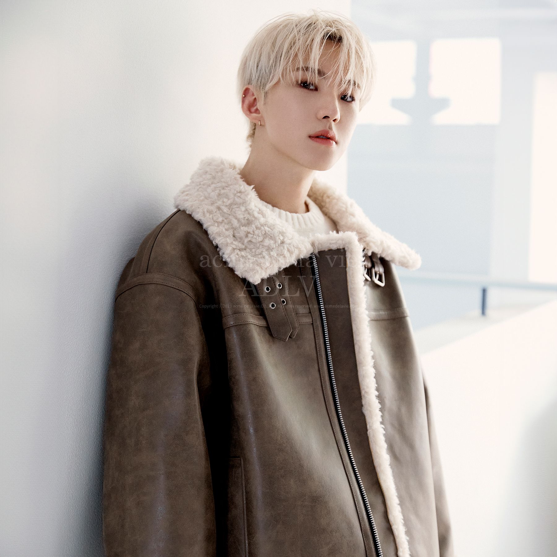✙˖y2k archive⌖00's fake mouton jacket Vintage Y2K Black Down Bomber Jacket ~ 2000s Oversized Faux