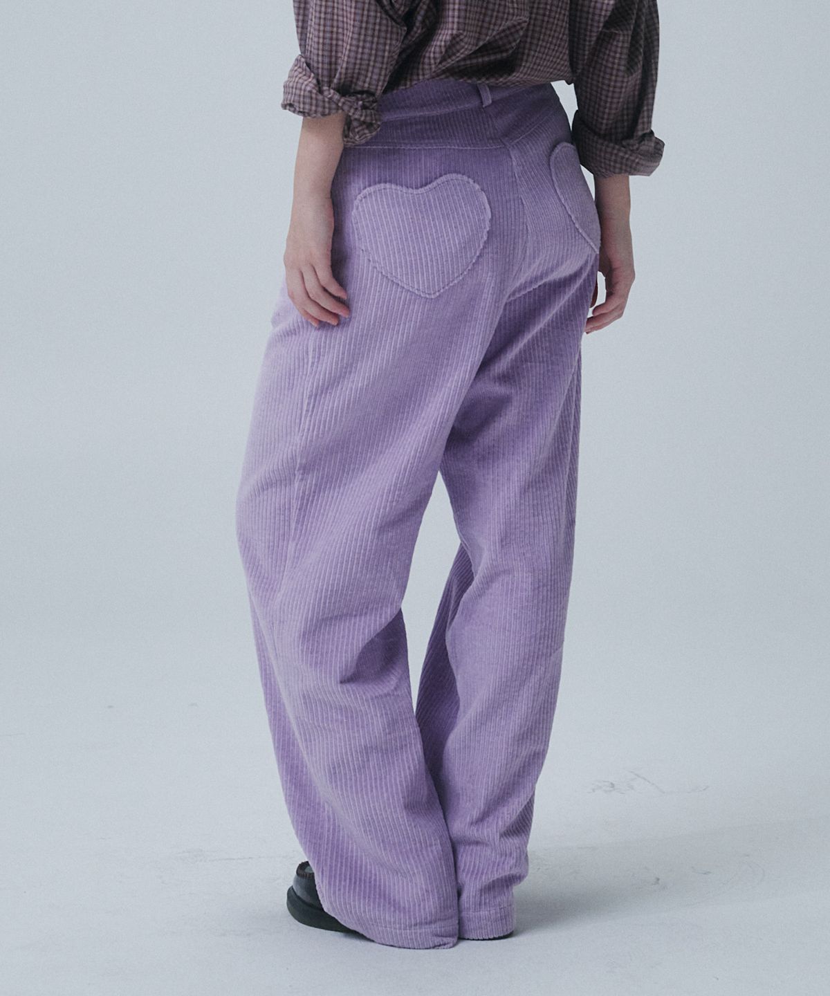 펀프롬펀(FUNFROMFUN) HEART POCKET CORDUROY PANTS, LAVENDER