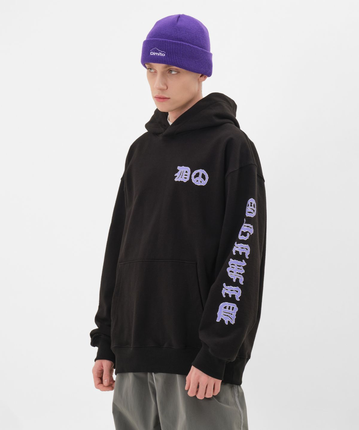 디미토(DIMITO) PEACE HOODIE BLACK