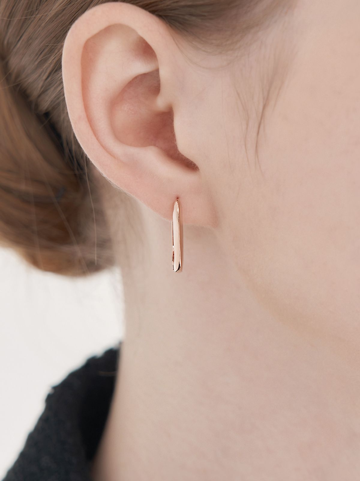 엘르주얼리(ELLEJEWELRY) 14K GF 베이직 스퀘어 원터치 링 귀걸이 ELGPEE551