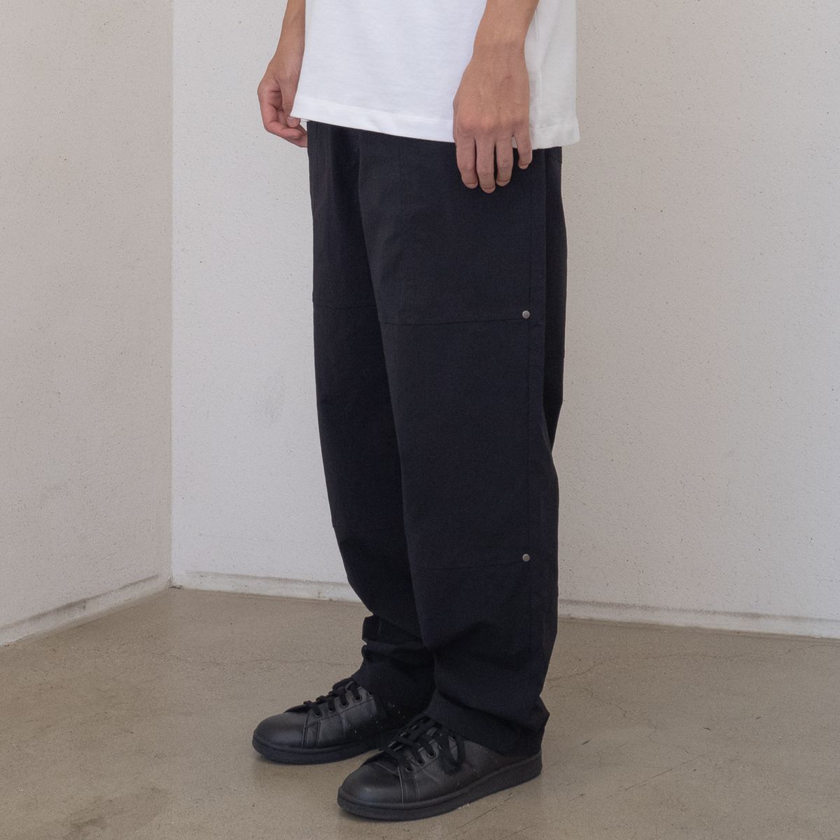하프시코드(HARPSICHORD) RIVET NYLON PANTS(BLACK)