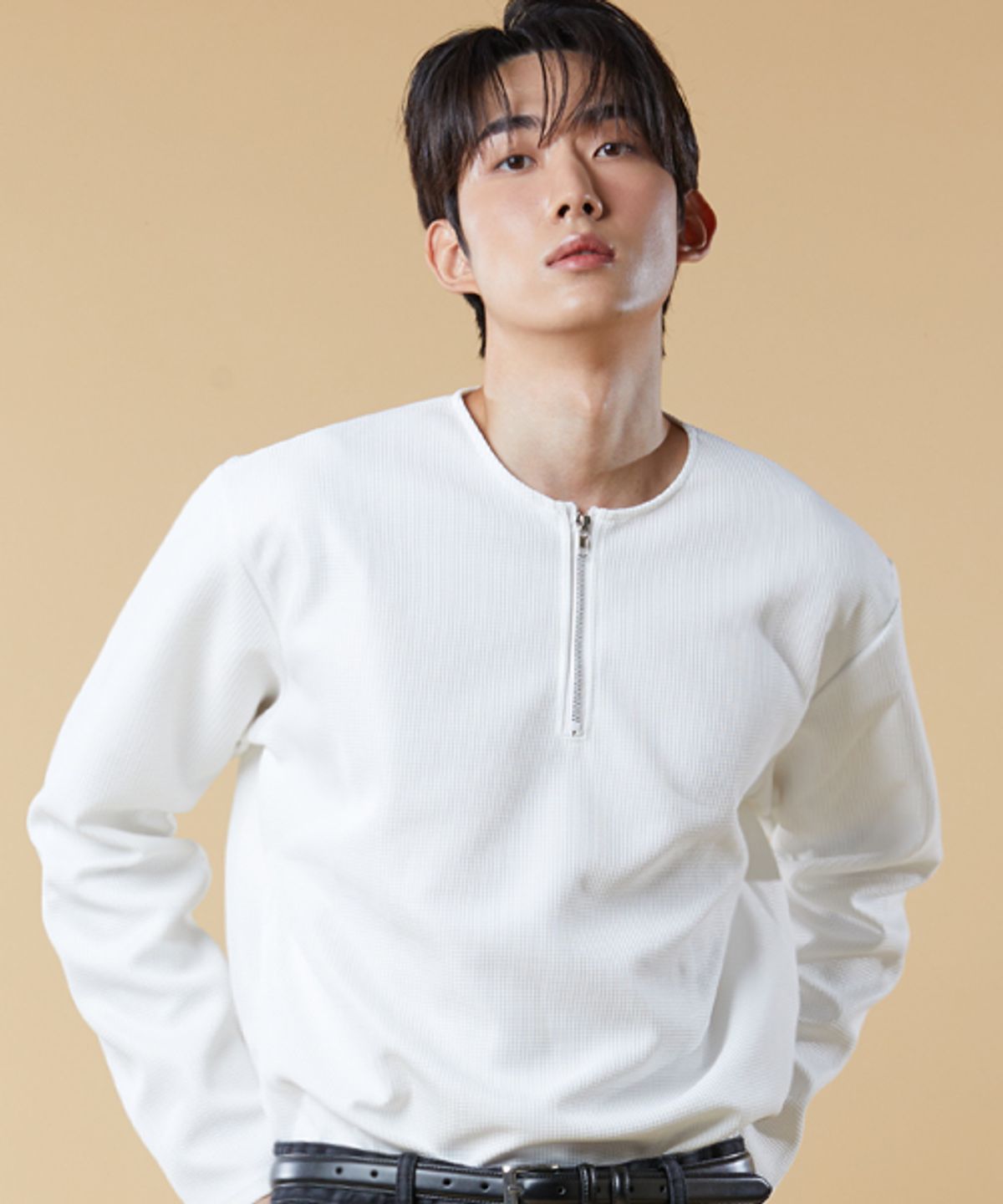 콜릿(KOLEAT) MEN 아노락 긴팔티 롱슬리브 [WHITE]