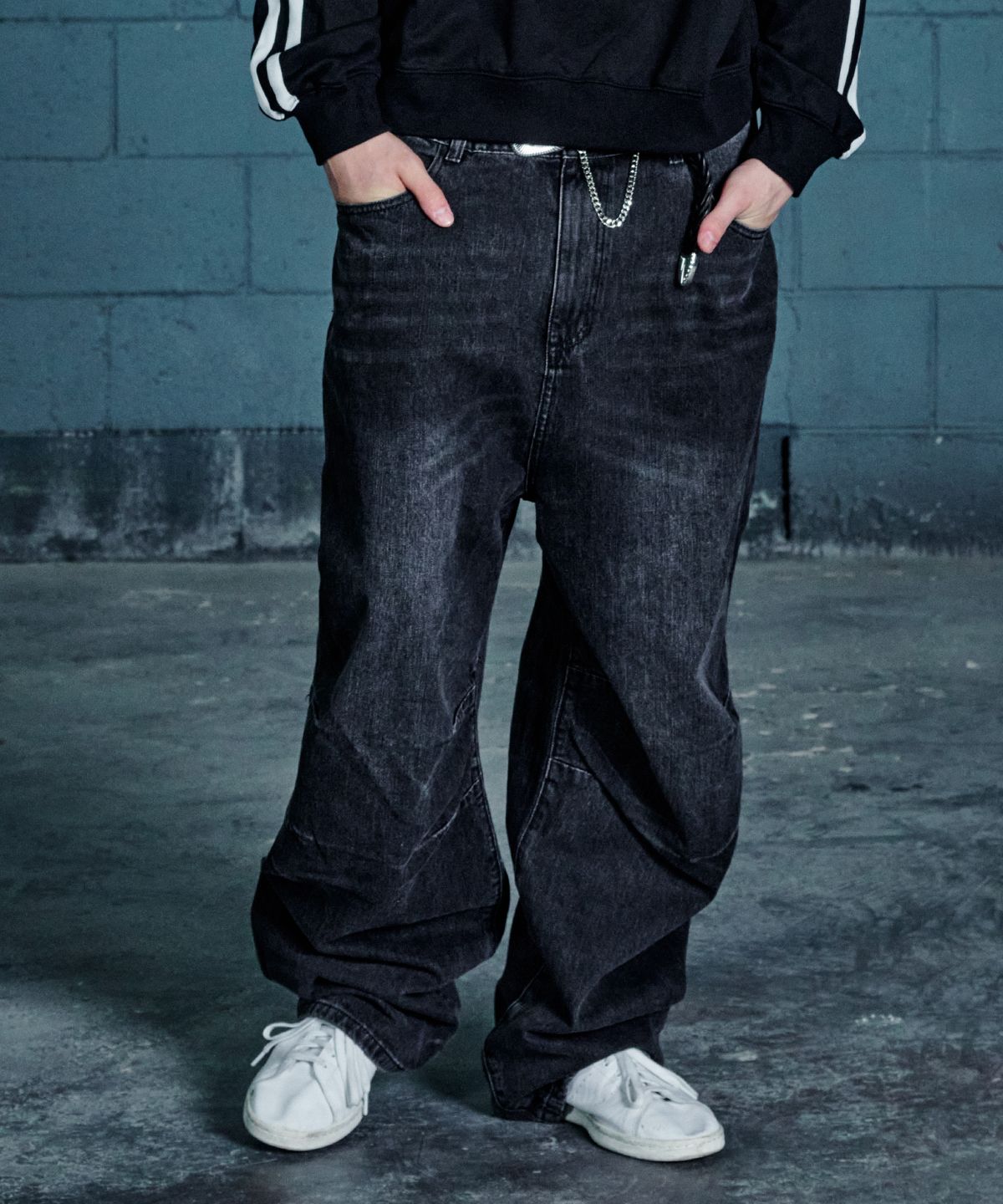 노드(NOD) Glen Wide Baggy Denim pants (Black)